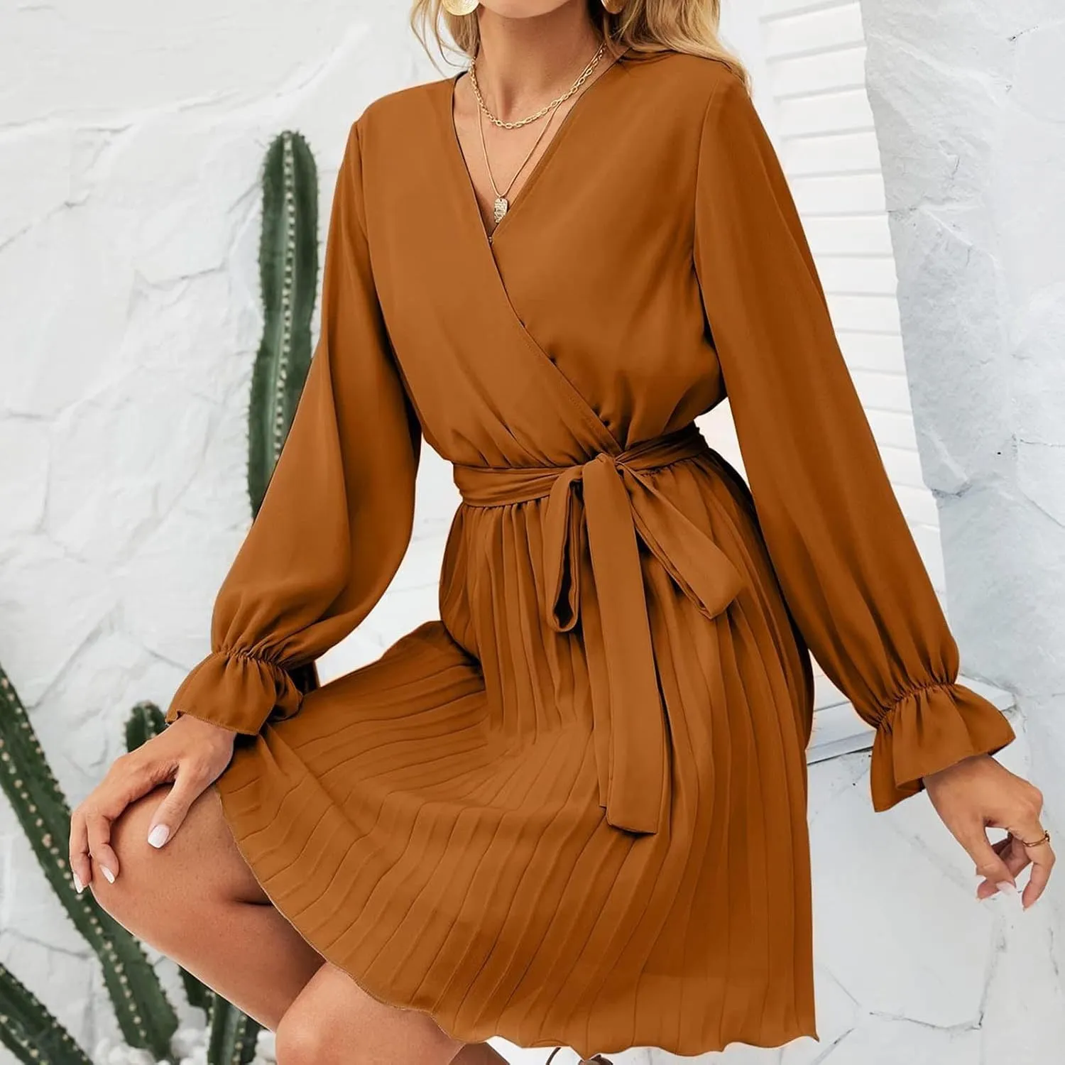 hlysgo Womens Casual Dresses 2025 Summer Slim Fit A-Line Flowy Beach Dress Trendy Long Sleeve V Neck Pleated Mini Dress