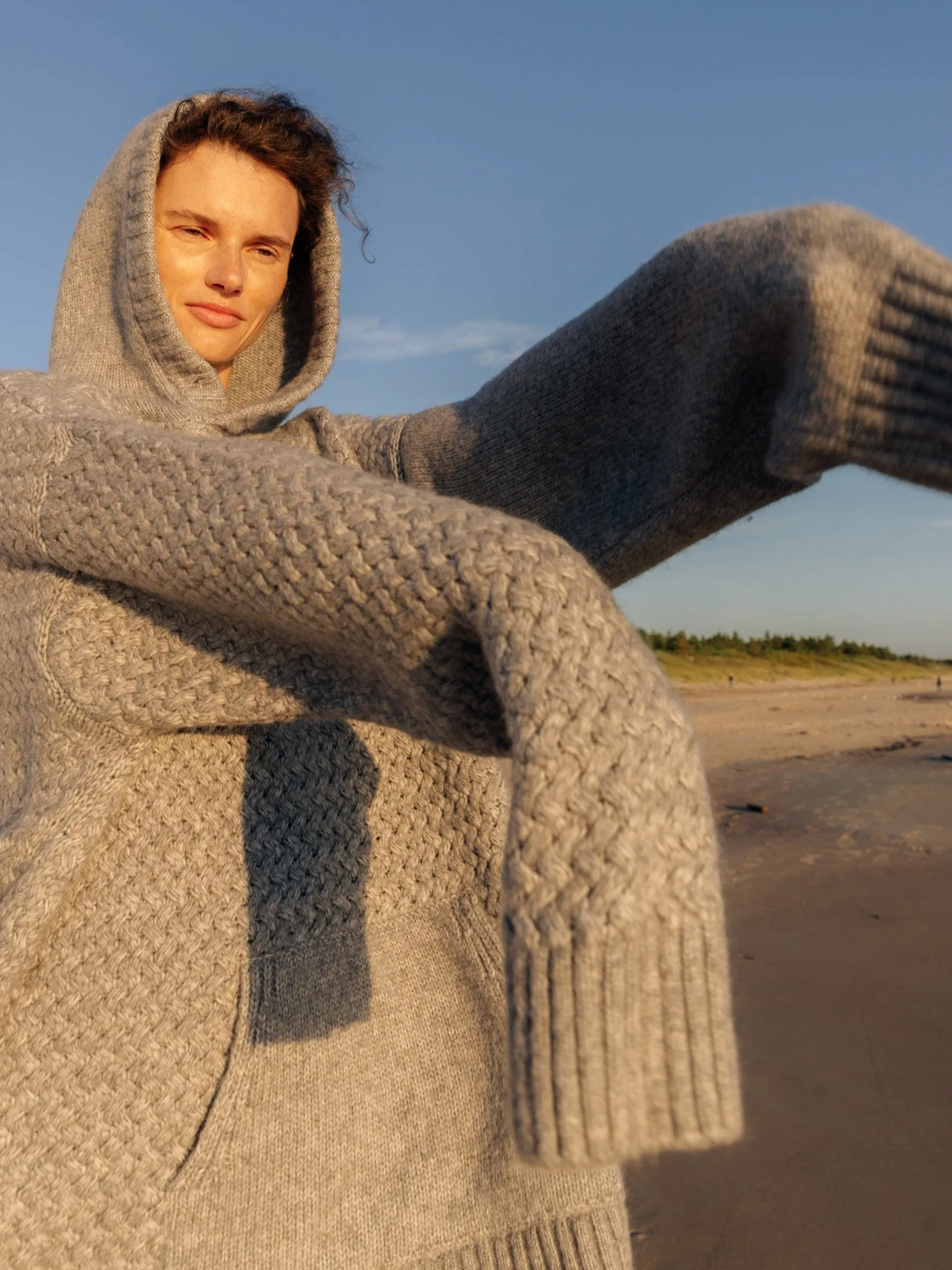 Žilvinas fog grey merino wool hoodie