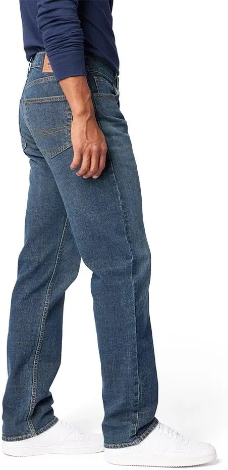 Signature by Levi Strauss & Co. Gold Label Men's Relaxed Fit Flex Jeans