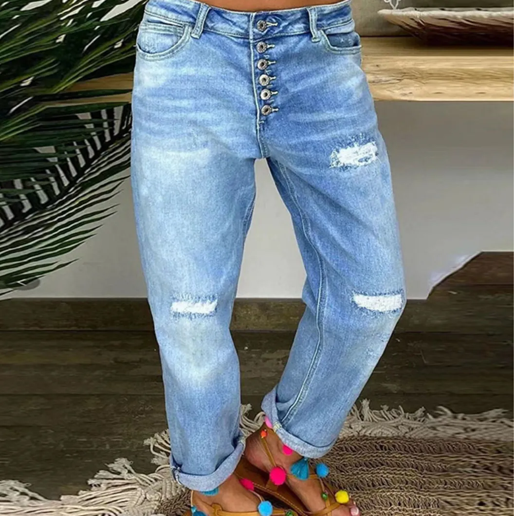 Women's Distressed Boyfriend Jeans - Relaxed Fit - Button Fly - Casual Denim